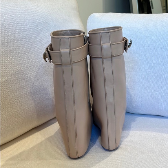 Givenchy Beige Ankle Boots - Picture 3 of 9